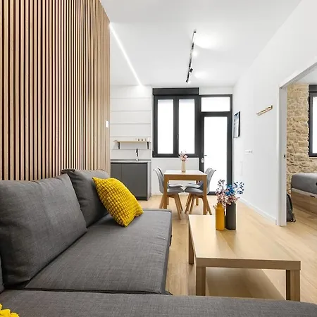 Elegant, Quiet And Alicante